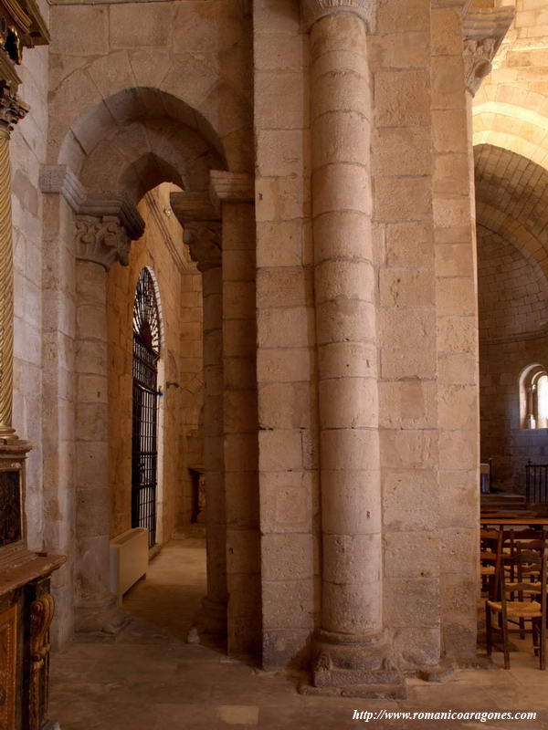 NAVE LATERAL NORTE